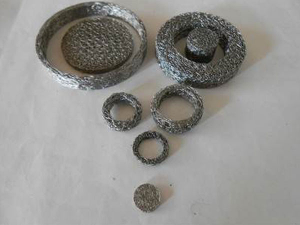減震絲網墊圈(quān) - 安平縣威馳金(jīn)屬絲網製品有(yǒu)限(xiàn)公司